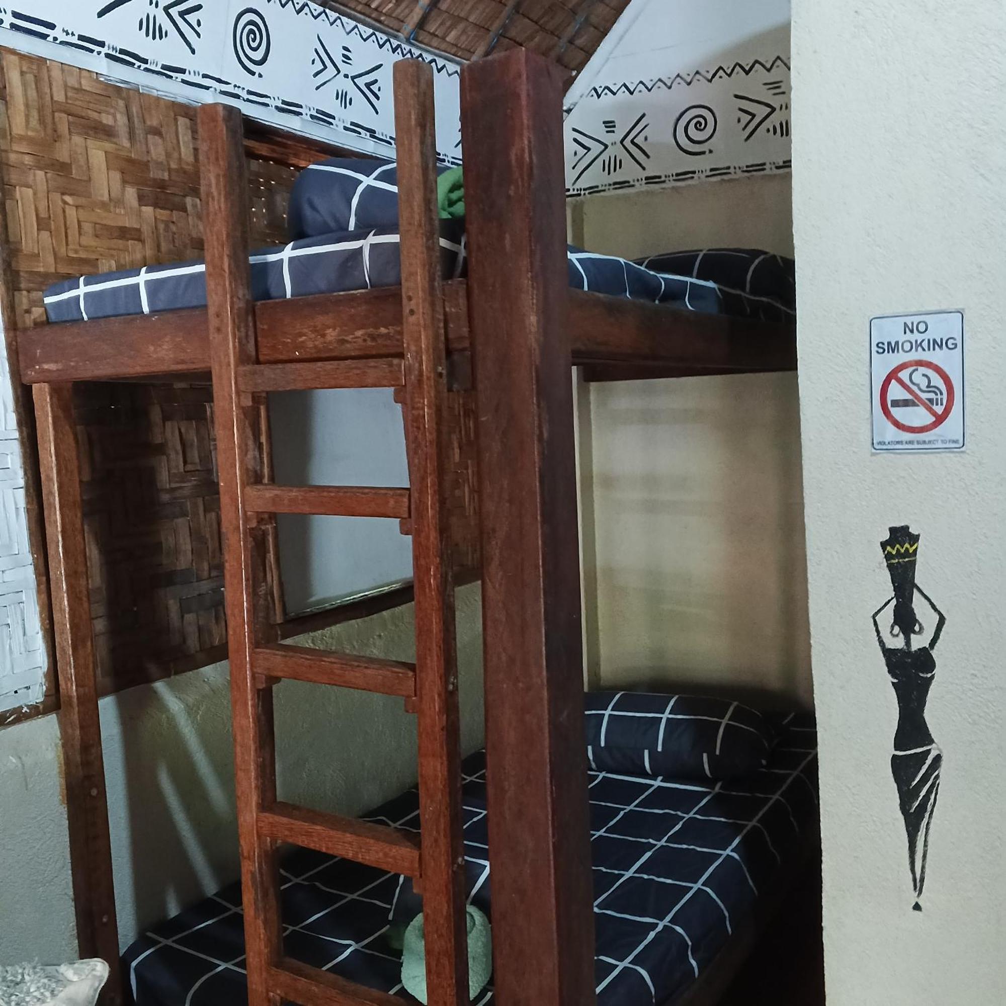 Two Crazy Monkeys Hotel Bakhawan Екстериор снимка