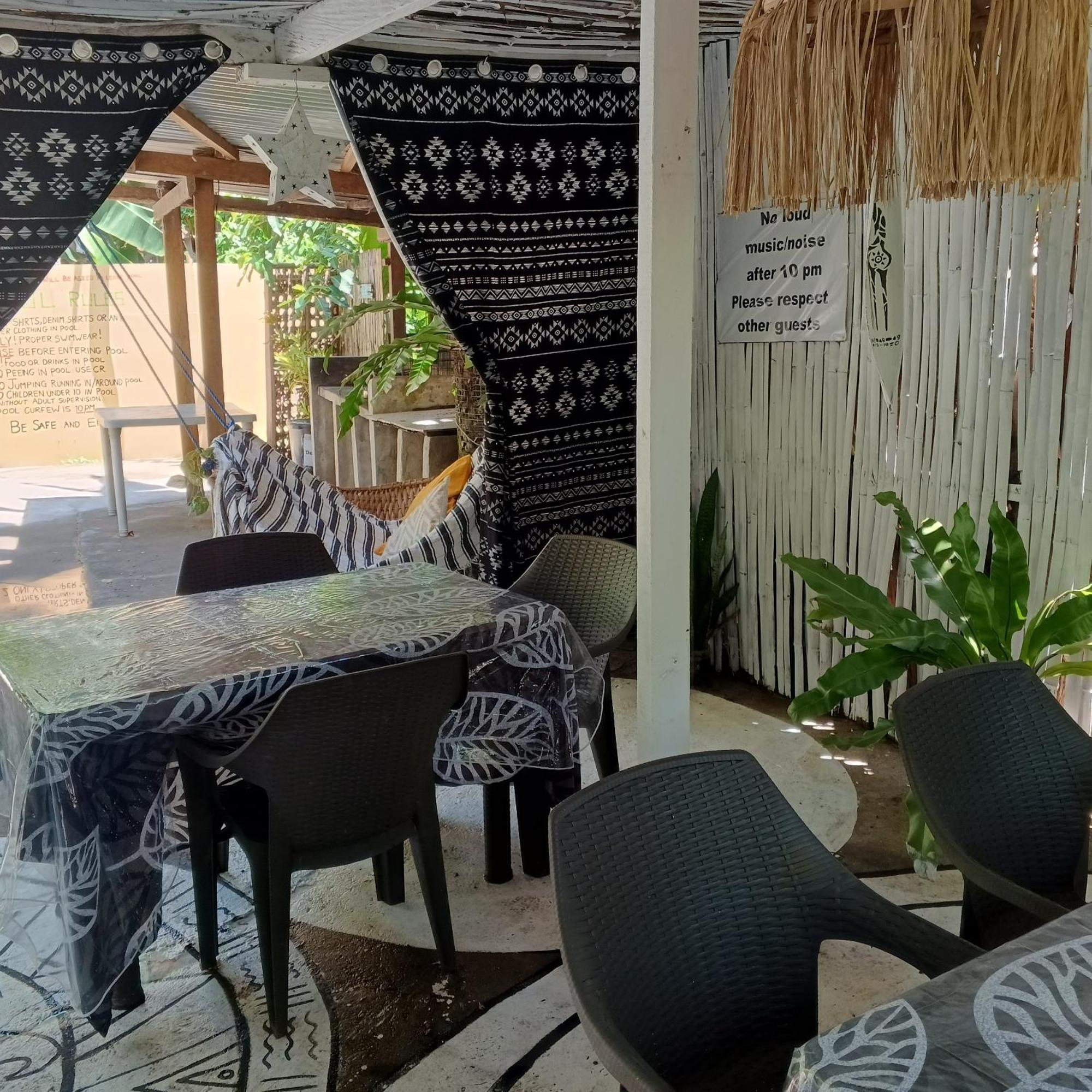 Two Crazy Monkeys Hotel Bakhawan Екстериор снимка