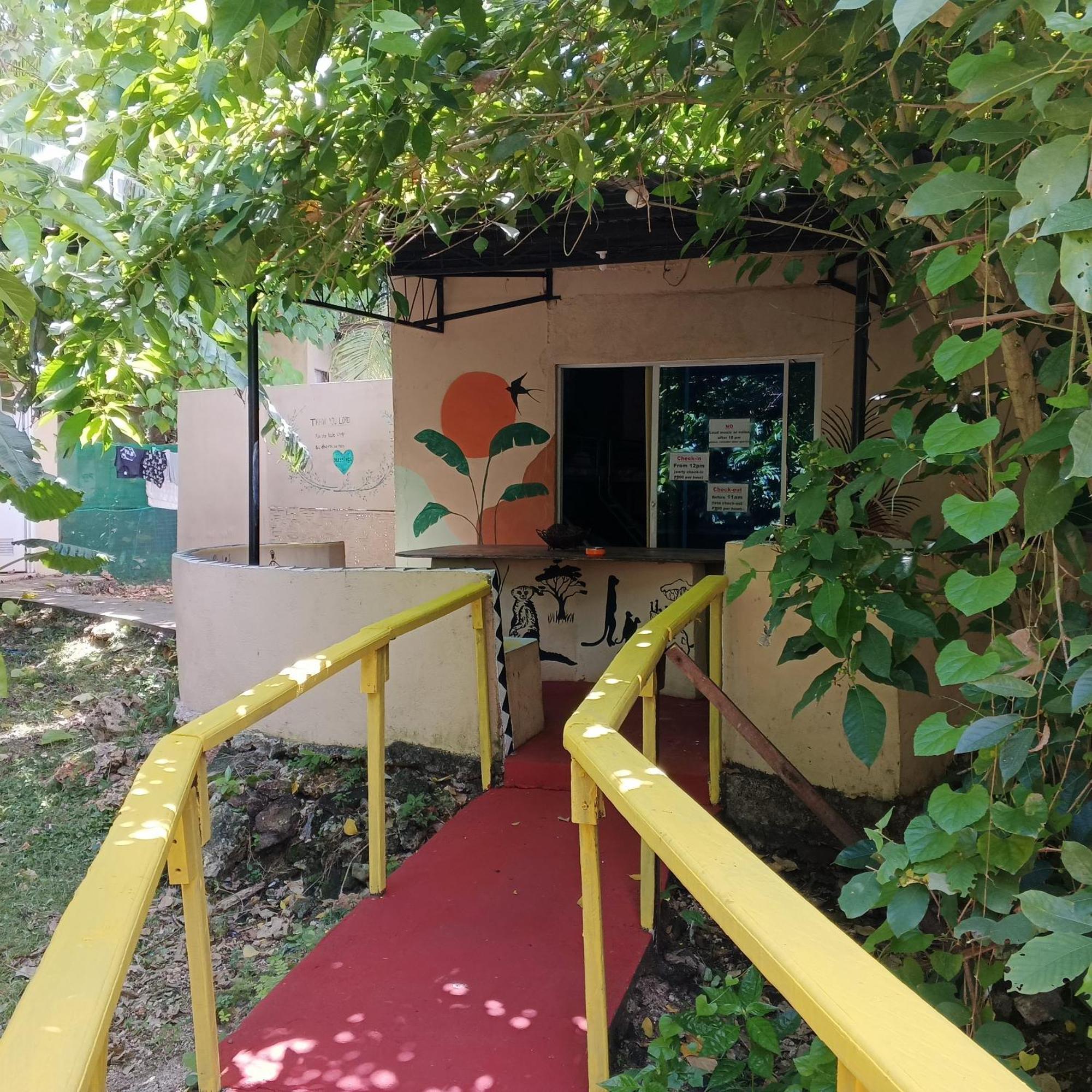 Two Crazy Monkeys Hotel Bakhawan Екстериор снимка